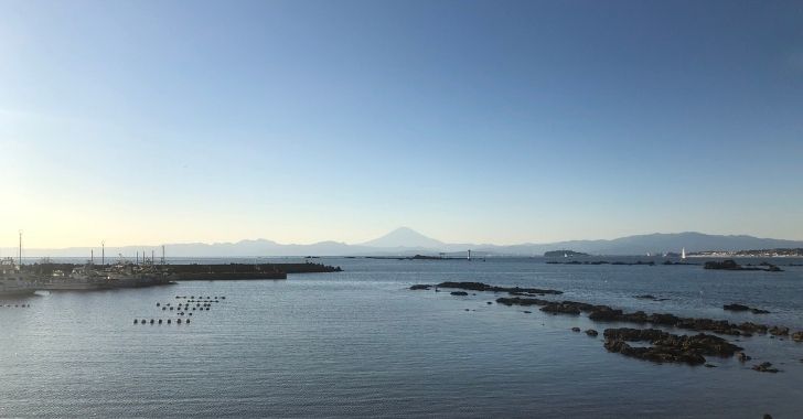 真名瀬海岸からの富士山