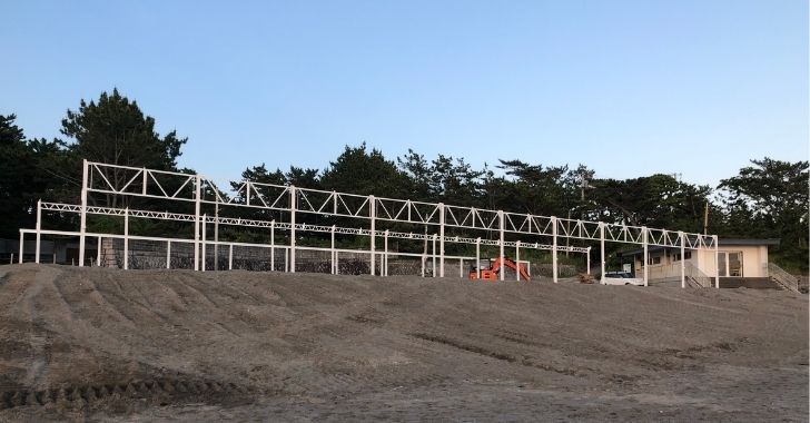 ロイヤルビーチの開設準備中の写真